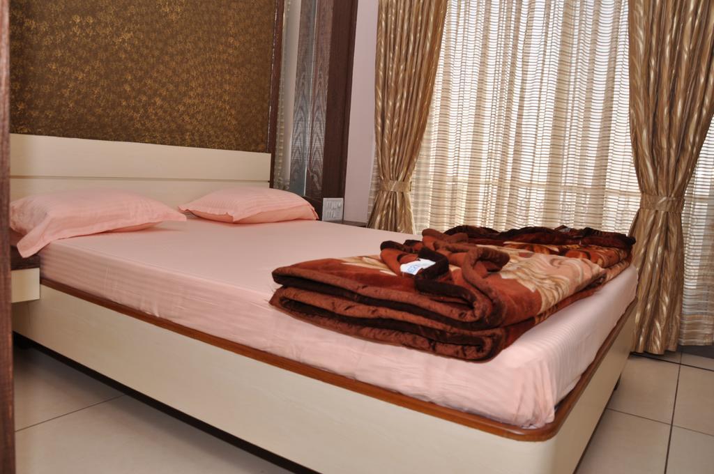 Raval Bunglow Panchgani Ngoại thất bức ảnh